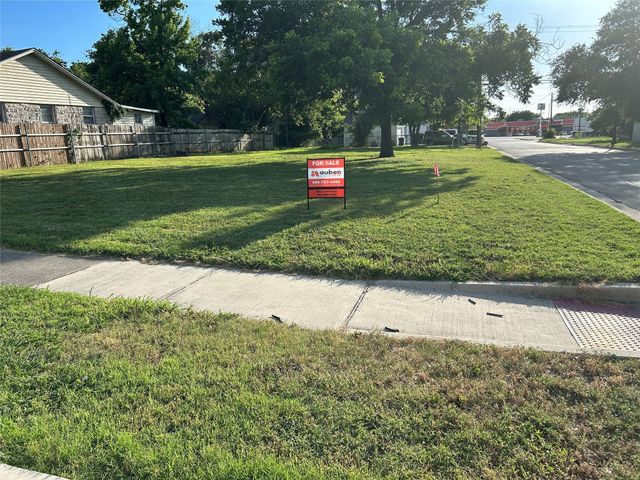 2900 Ryan Avenue, Fort Worth, TX 76110