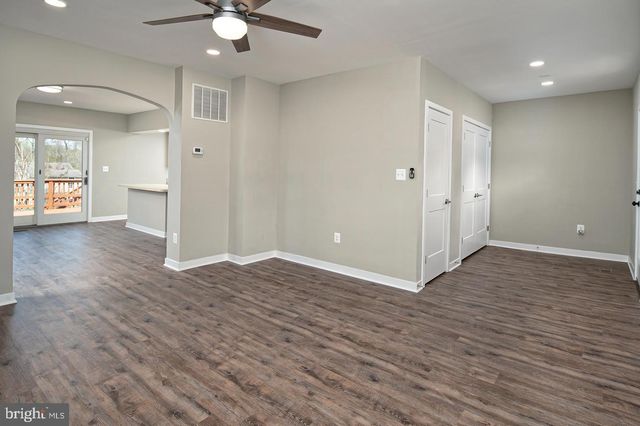 6343 MONTGOMERY RD, Elkridge, MD 21075