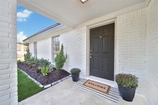 12826 Rolling Valley Drive, Cypress, TX 77429