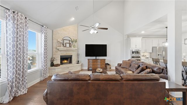 255 Bamberger Avenue, New Braunfels, TX 78132