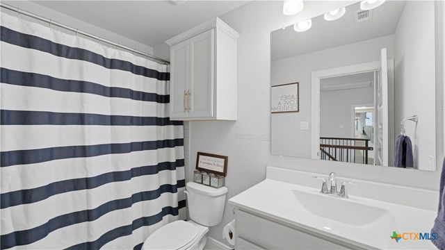 255 Bamberger Avenue, New Braunfels, TX 78132