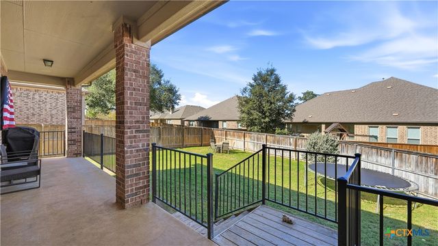 255 Bamberger Avenue, New Braunfels, TX 78132