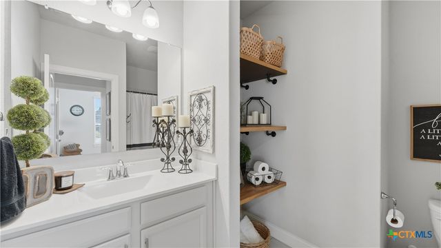 255 Bamberger Avenue, New Braunfels, TX 78132