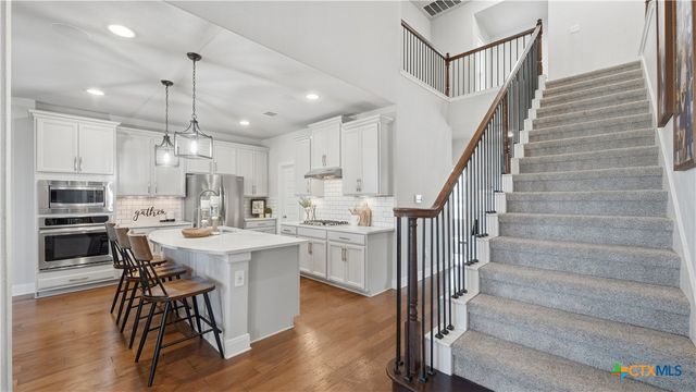 255 Bamberger Avenue, New Braunfels, TX 78132