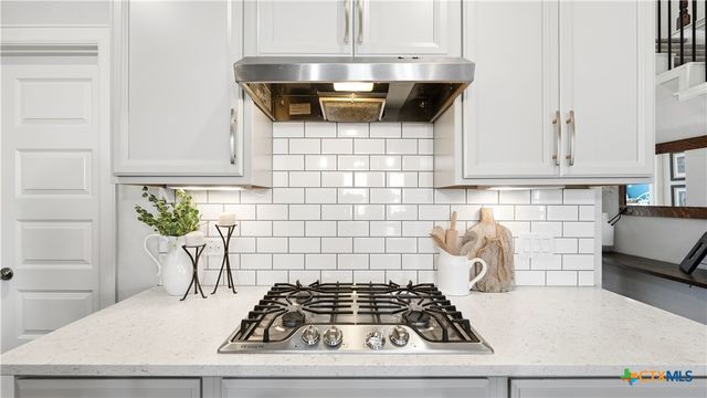 255 Bamberger Avenue, New Braunfels, TX 78132