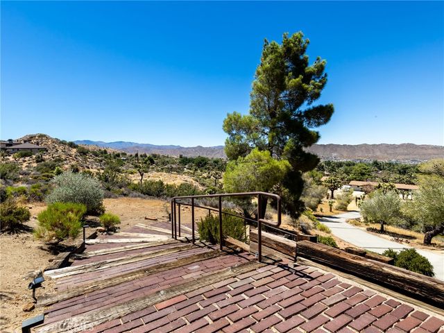 8708 Sage, Yucca Valley, CA 92284