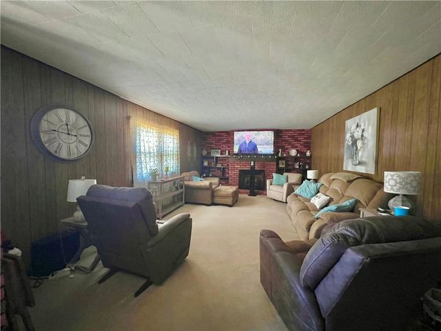 403 8th Street, Rushville, MO 64484