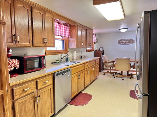 403 8th Street, Rushville, MO 64484