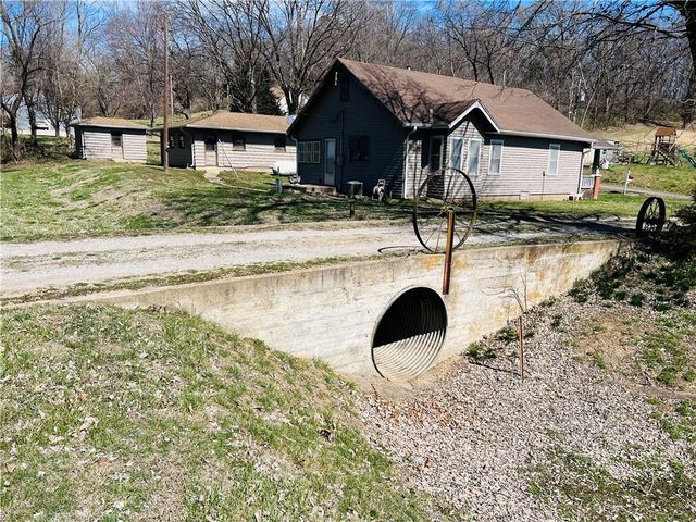 403 8th Street, Rushville, MO 64484