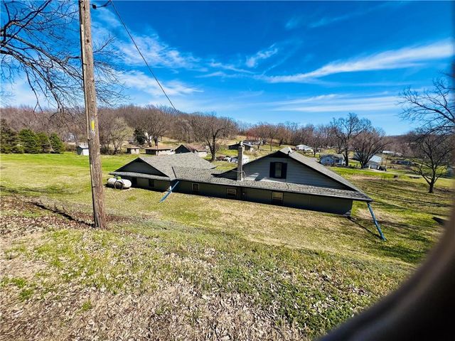 403 8th Street, Rushville, MO 64484