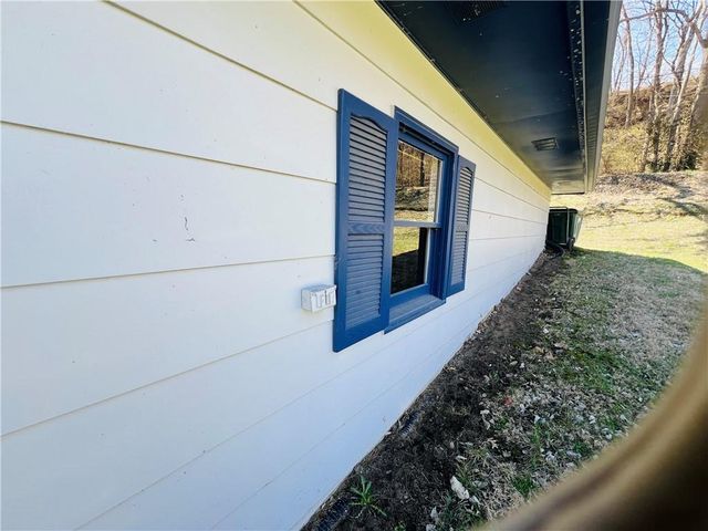 403 8th Street, Rushville, MO 64484