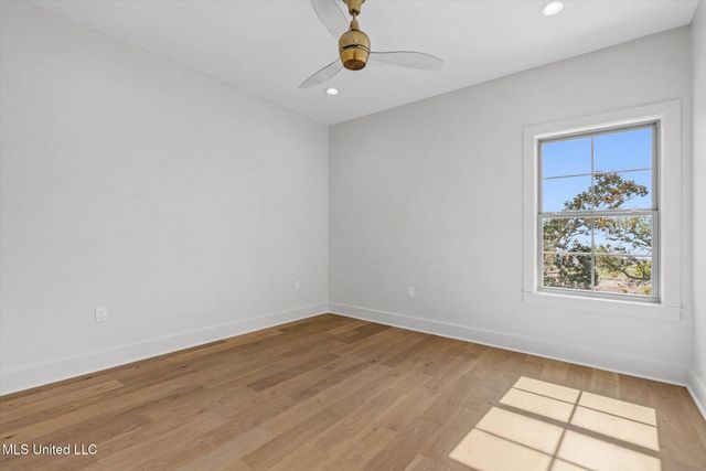 115 E 5th Street, A, Long Beach, MS 39560