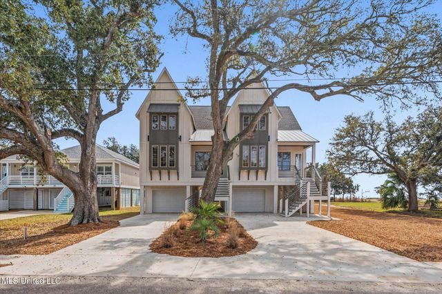 115 E 5th Street, A, Long Beach, MS 39560