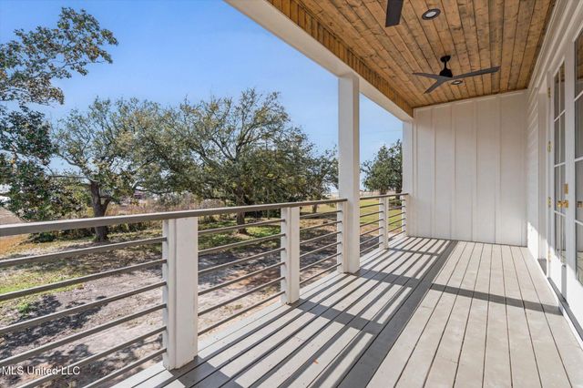 115 E 5th Street, A, Long Beach, MS 39560