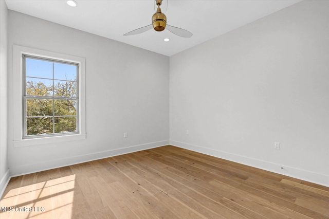 115 E 5th Street, A, Long Beach, MS 39560