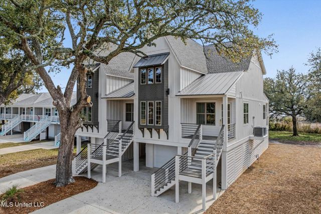 115 E 5th Street, A, Long Beach, MS 39560