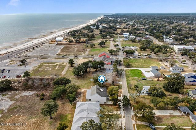 115 E 5th Street, A, Long Beach, MS 39560