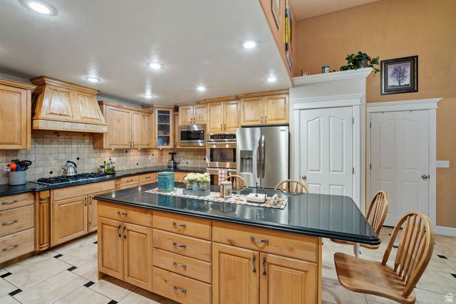 1348 E 2450 N, North Ogden, UT 84414