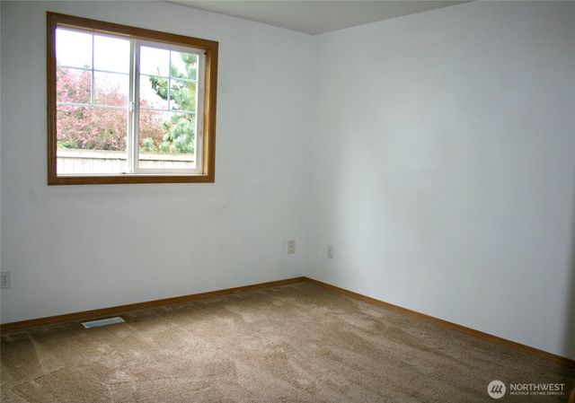 6412 79th Place NE, Marysville, WA 98270