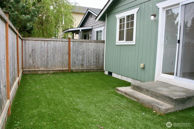 6412 79th Place NE, Marysville, WA 98270