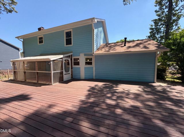 5401 Bentgrass Drive, Raleigh, NC 27610