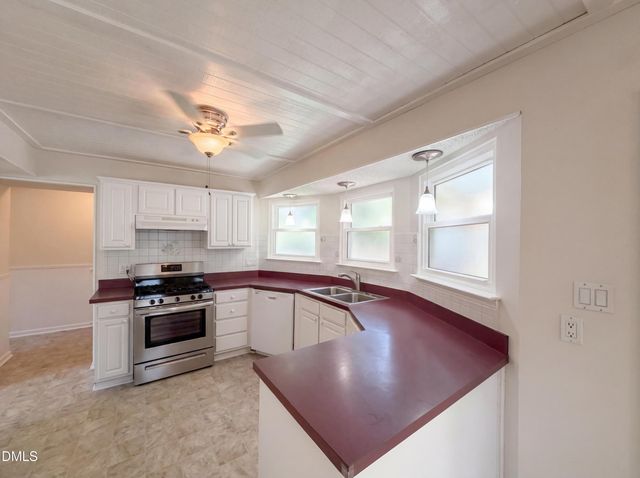 5401 Bentgrass Drive, Raleigh, NC 27610