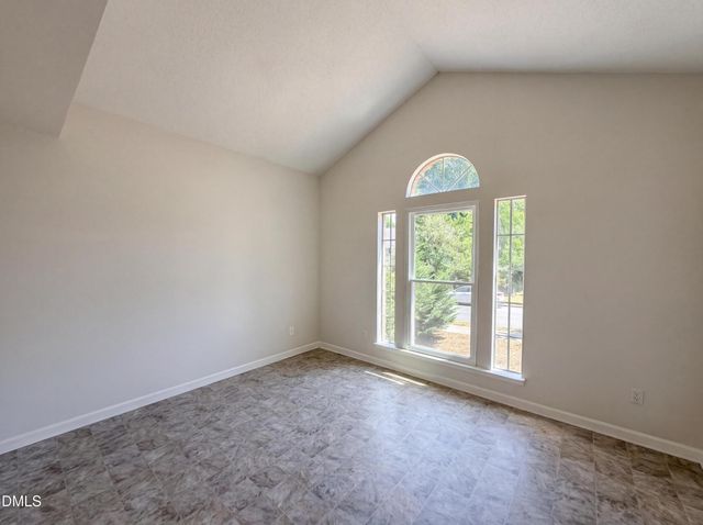 5401 Bentgrass Drive, Raleigh, NC 27610