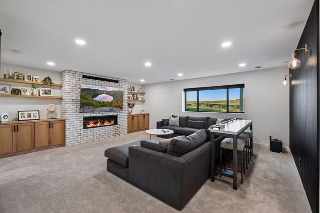 15804 Wyoming Avenue, Savage, MN 55378