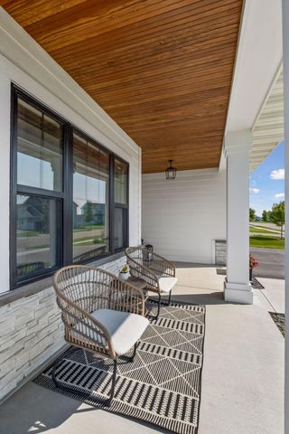 15804 Wyoming Avenue, Savage, MN 55378