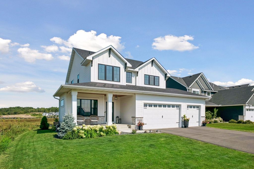 15804 Wyoming Avenue, Savage, MN 55378