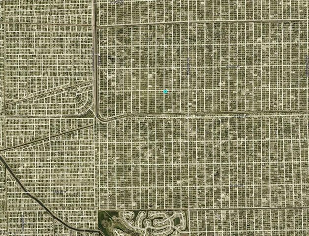 1307 W 13th ST, Lehigh Acres, FL 33972