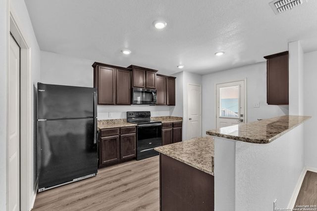 6122 Lakefront, San Antonio, TX 78222