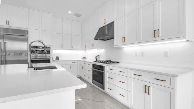 20284 Bandon Dunes Road, Boca Raton, FL 33434