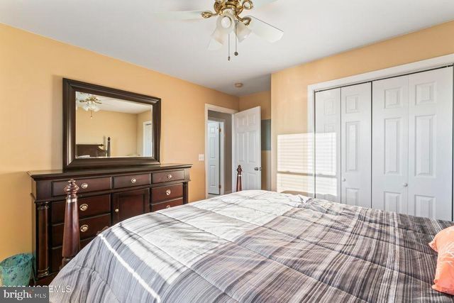 1019 S GREEN ST, Tuckerton, NJ 08087