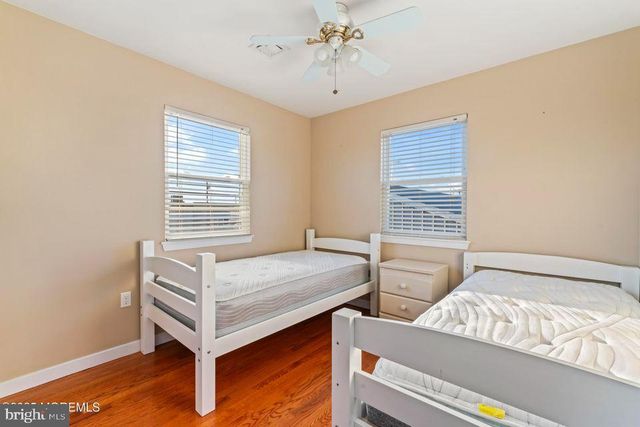 1019 S GREEN ST, Tuckerton, NJ 08087