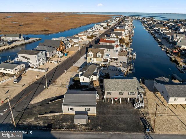 1019 S GREEN ST, Tuckerton, NJ 08087