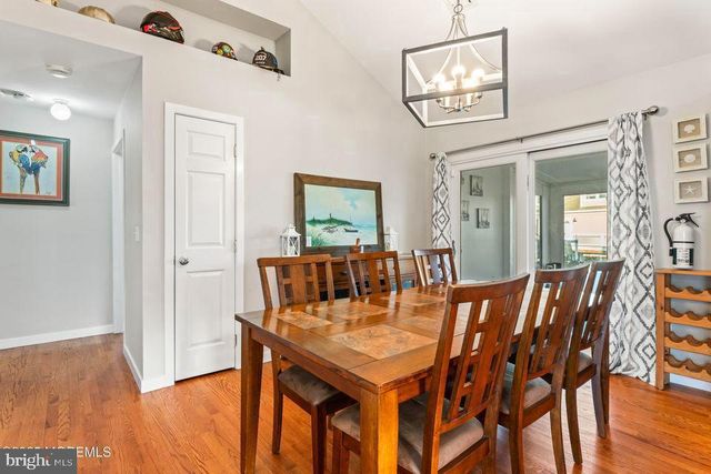 1019 S GREEN ST, Tuckerton, NJ 08087