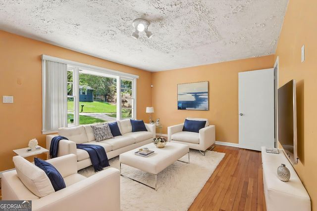 1401 Plaza Avenue SW, Atlanta, GA 30310