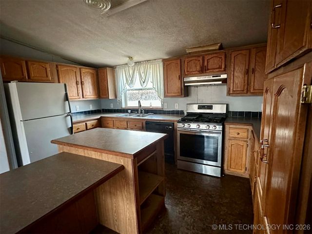 33900 S 4220 Road, Inola, OK 74036