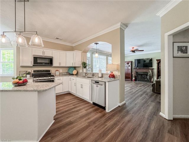 2485 Windy Pines BND, Virginia Beach, VA 23456