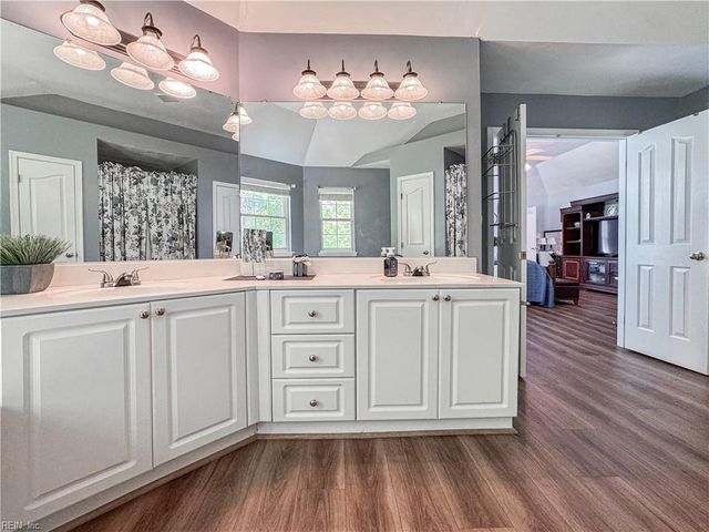 2485 Windy Pines BND, Virginia Beach, VA 23456