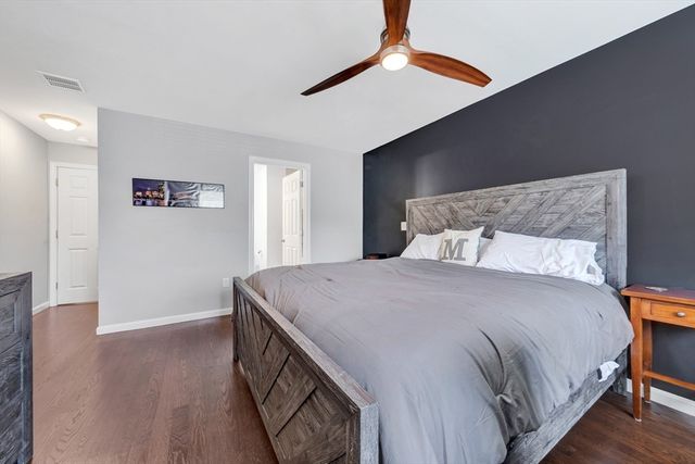 122 Milton St 122, Dedham, MA 02026