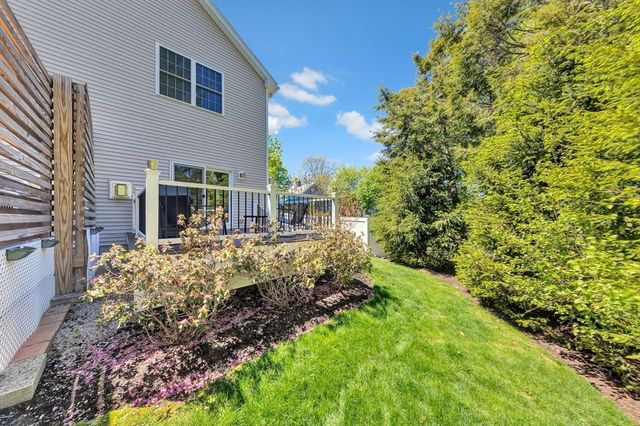 122 Milton St 122, Dedham, MA 02026