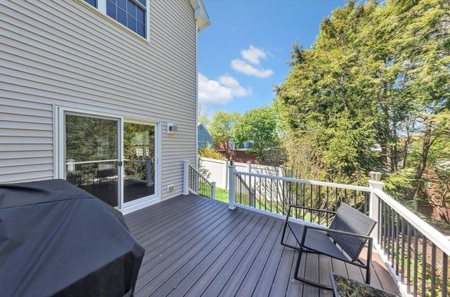 122 Milton St 122, Dedham, MA 02026