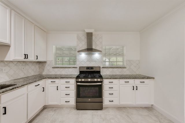 1104 Belvedere Drive, Arlington, TX 76010