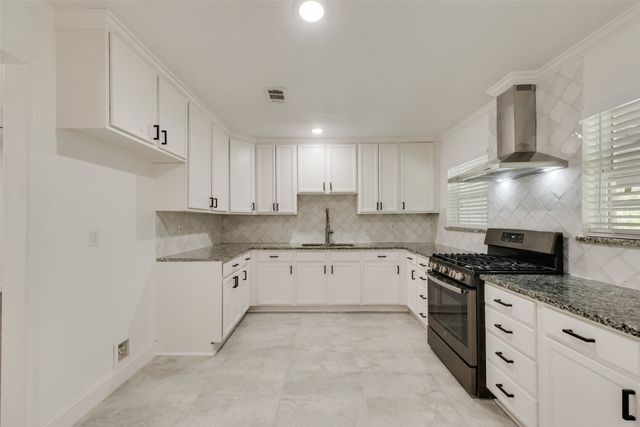 1104 Belvedere Drive, Arlington, TX 76010