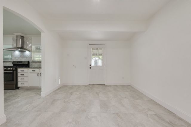 1104 Belvedere Drive, Arlington, TX 76010