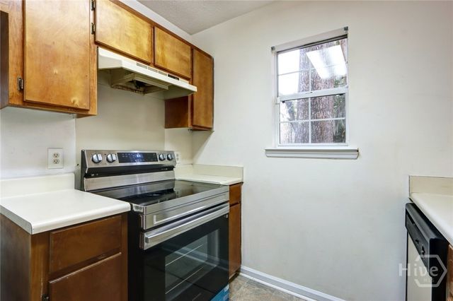 20 Lansing Avenue A, Savannah, GA 31406