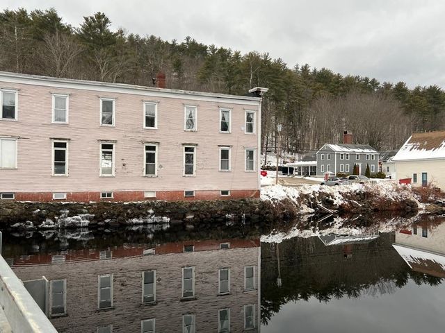 552 White Mountain Highway, Milton, NH 03851
