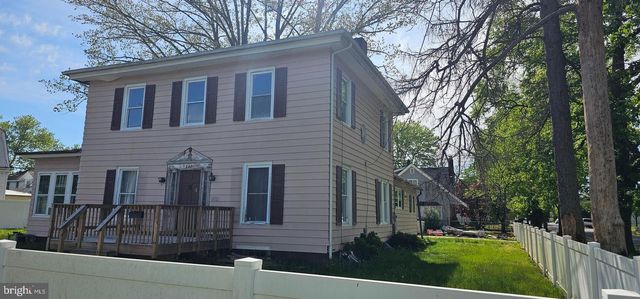 222 N EAST AVE, Vineland, NJ 08360